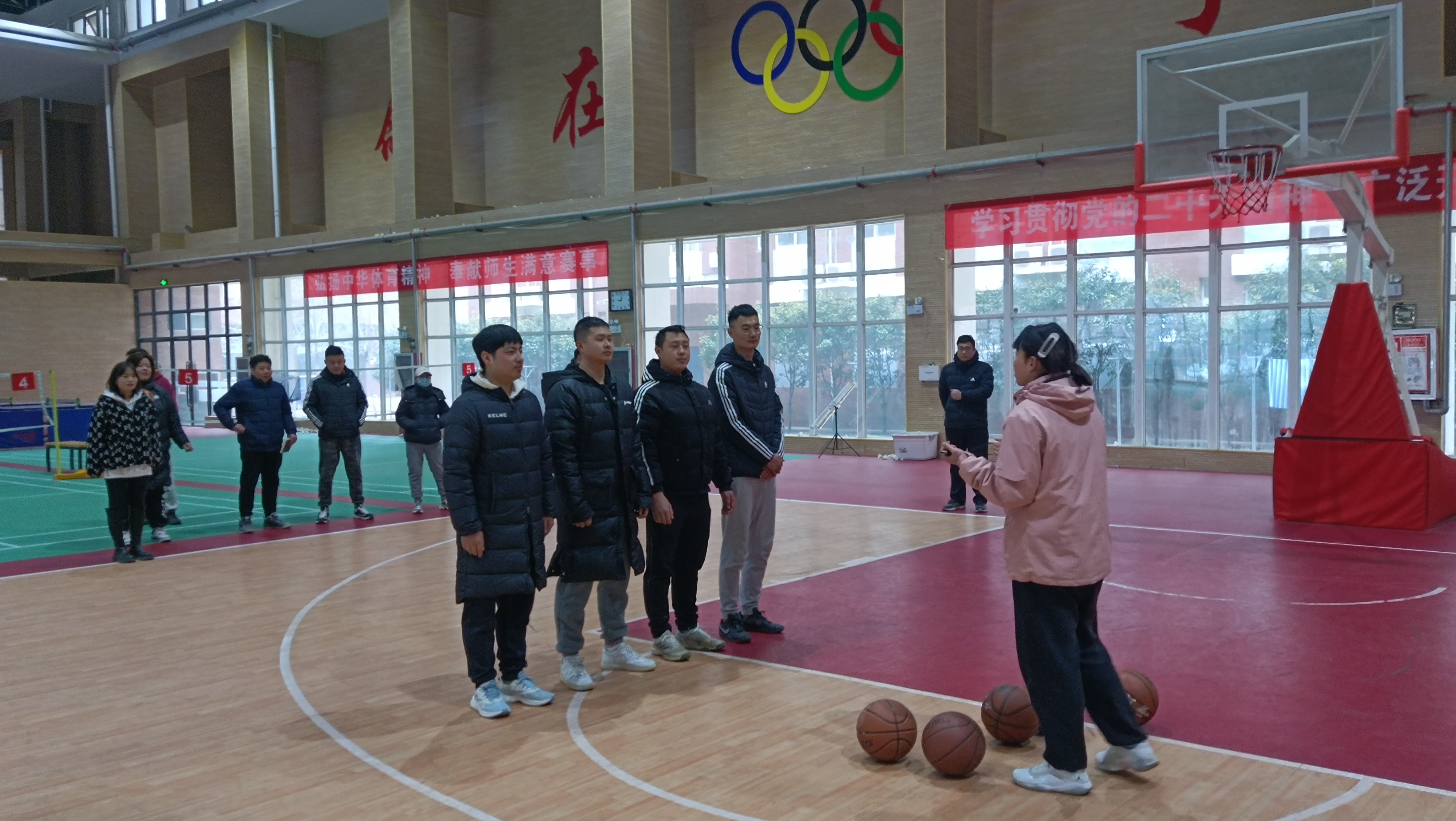 2.9日磨课照片2.jpg 2.9日磨课照片2.jpg